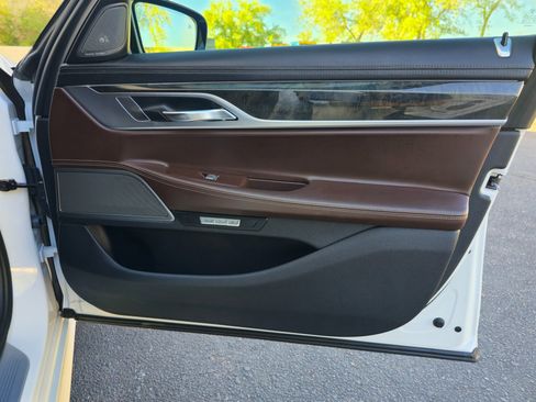 Used 2016 BMW 740i RWD image 25
