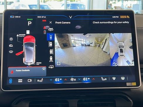 New 2025 VinFast VF 8 Eco image 21