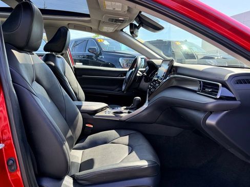 Used 2023 Toyota Camry XSE w/ Navigation Package FWD image 9