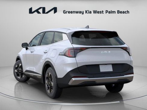 New 2026 Kia Sportage LX image 5
