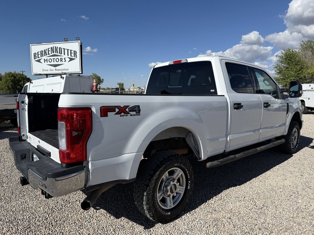 Used 2017 Ford F250 XLT w/ XLT Value Package AWD/4WD image 10