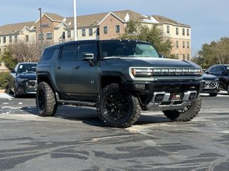 Used 2024 GMC Hummer EV 3X video 1