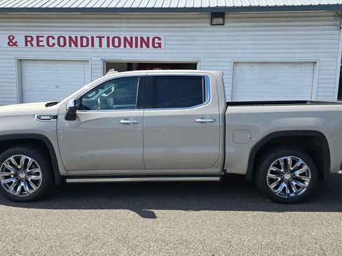 Used 2026 GMC Sierra 1500 Denali AWD/4WD image 6