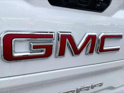 Used 2025 GMC Sierra 1500 AT4 AWD/4WD image 30
