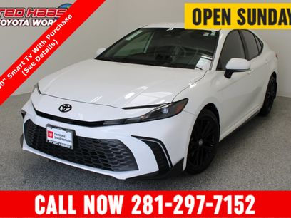 Used 2025 Toyota Camry SE w/ Convenience Package