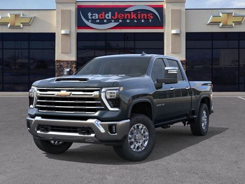 New 2026 Chevrolet Silverado 3500 LTZ AWD/4WD image 6