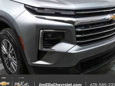 Certified 2025 Chevrolet Traverse LT image 34