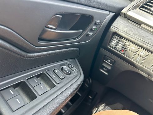 Used 2023 Honda Odyssey Sport image 25