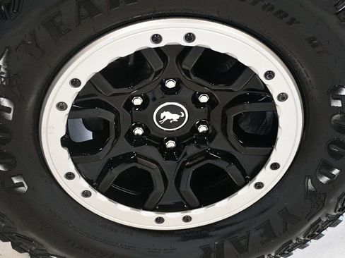 Used 2022 Ford Bronco Wildtrak image 24