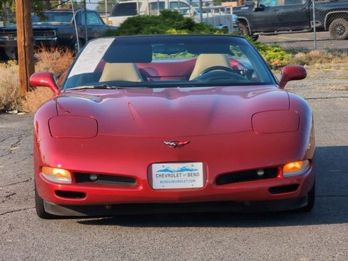 Used 1999 Chevrolet Corvette Convertible w/ Memory Pkg image 10