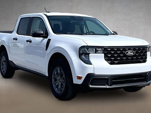 New 2026 Ford Maverick XLT FWD image 2
