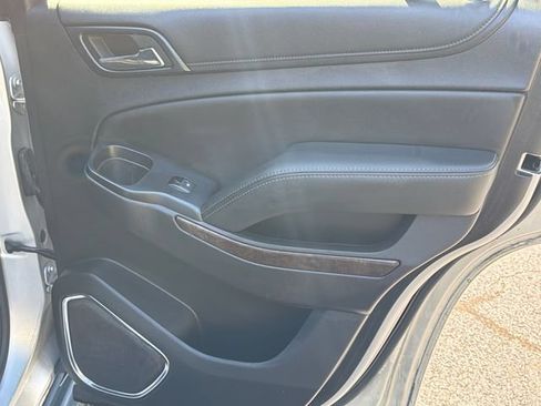 Used 2018 Chevrolet Tahoe LT AWD/4WD image 18