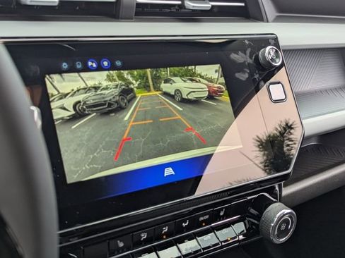 New 2027 Chevrolet Bolt LT w/ Comfort Package FWD image 12