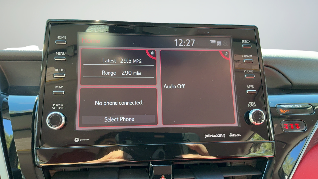 Used 2024 Toyota Camry XSE FWD image 10