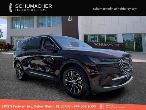 Used 2024 Lincoln Nautilus Premier AWD/4WD image 1