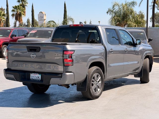 Used 2025 Nissan Frontier SV RWD image 5