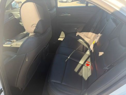 Used 2024 Cadillac CT4 Luxury image 27