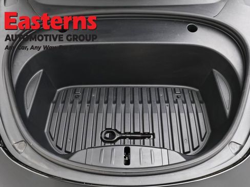 Used 2021 Tesla Model 3 Standard Range Plus image 7