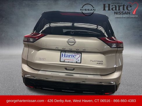 New 2026 Nissan Rogue Platinum w/ Platinum Premium Package image 4