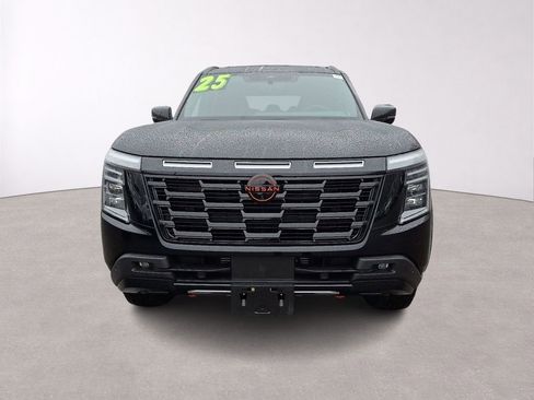 Used 2025 Nissan Armada PRO-4X image 2