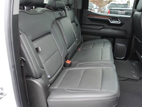 Used 2024 GMC Sierra 1500 Denali w/ Denali Reserve Package image 17