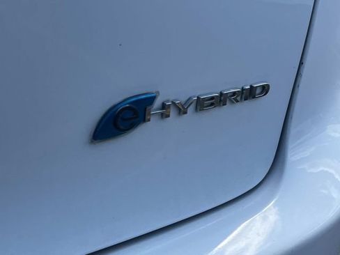 Used 2022 Chrysler Pacifica Limited FWD image 10