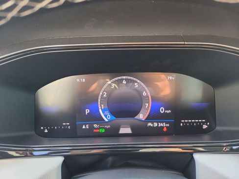 Used 2025 Volkswagen Taos S FWD image 31