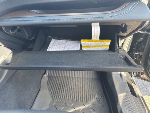 Certified 2025 Subaru Outback Limited w/ Tech Package 2 AWD/4WD image 13