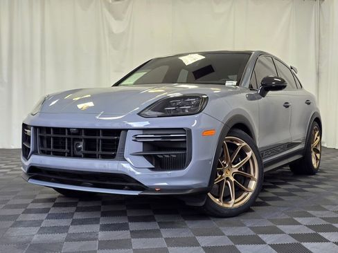 Certified 2024 Porsche Cayenne Turbo GT image 1