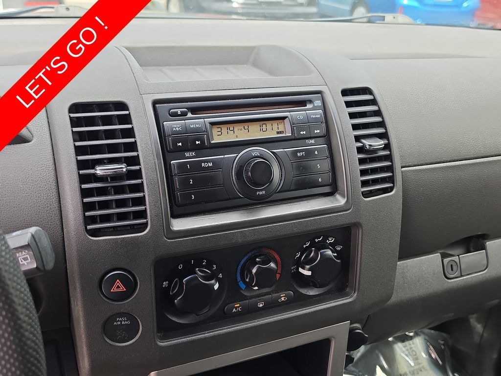 Used 2008 Nissan Pathfinder S RWD image 23
