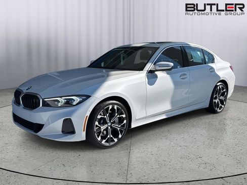 Certified 2025 BMW 330i Sedan w/ Convenience Package image 2
