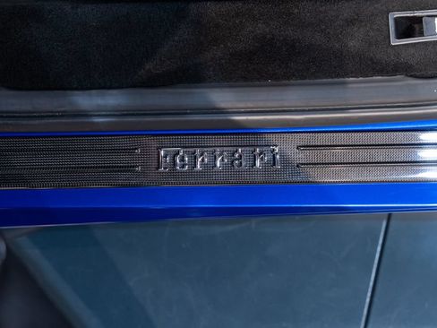 Certified 2021 Ferrari F8 Tributo RWD image 30