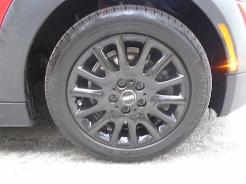 Used 2017 MINI Cooper S image 26