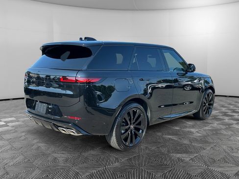 Used 2025 Land Rover Range Rover Sport Dynamic SE AWD/4WD image 5