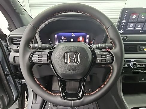 New 2026 Honda Pilot Sport image 26