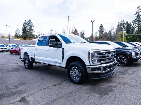 Used 2024 Ford F250 Lariat AWD/4WD image 27