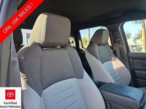 Certified 2025 Toyota Tacoma TRD Sport image 15