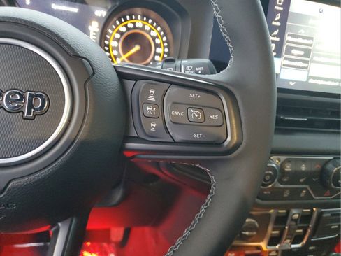 New 2025 Jeep Wrangler Unlimited Sport AWD/4WD image 37