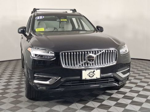 Used 2025 Volvo XC90 B6 Plus w/ Protection Package Premier AWD/4WD image 3