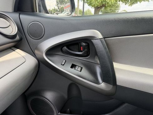 Used 2012 Toyota RAV4 4WD w/ Value Pkg image 35