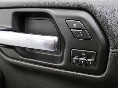 Used 2019 Chevrolet Silverado 1500 LTZ w/ LTZ Premium Package image 14