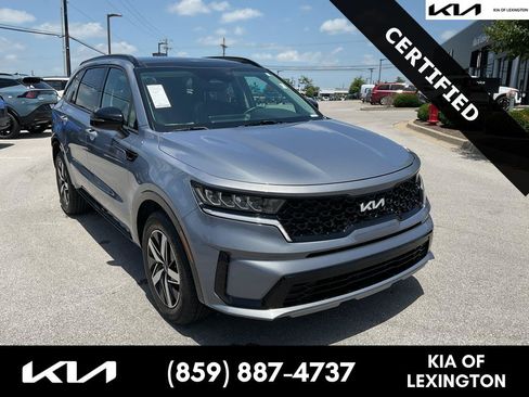 Certified 2022 Kia Sorento S w/ Panoramic Sunroof Package FWD image 1