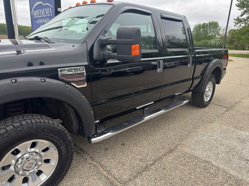 Used 2008 Ford F250 XLT AWD/4WD image 5
