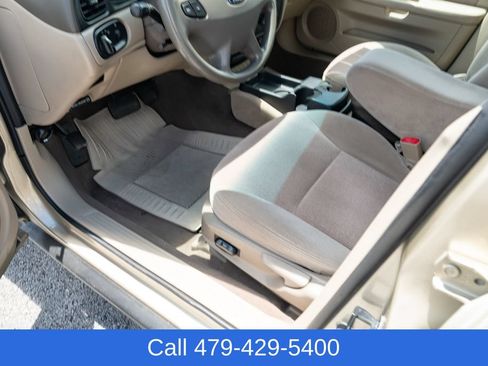 Used 2001 Ford Taurus SES FWD image 29