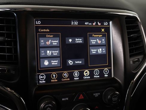 Used 2018 Jeep Grand Cherokee Trailhawk w/ Trailhawk Luxury Group image 7