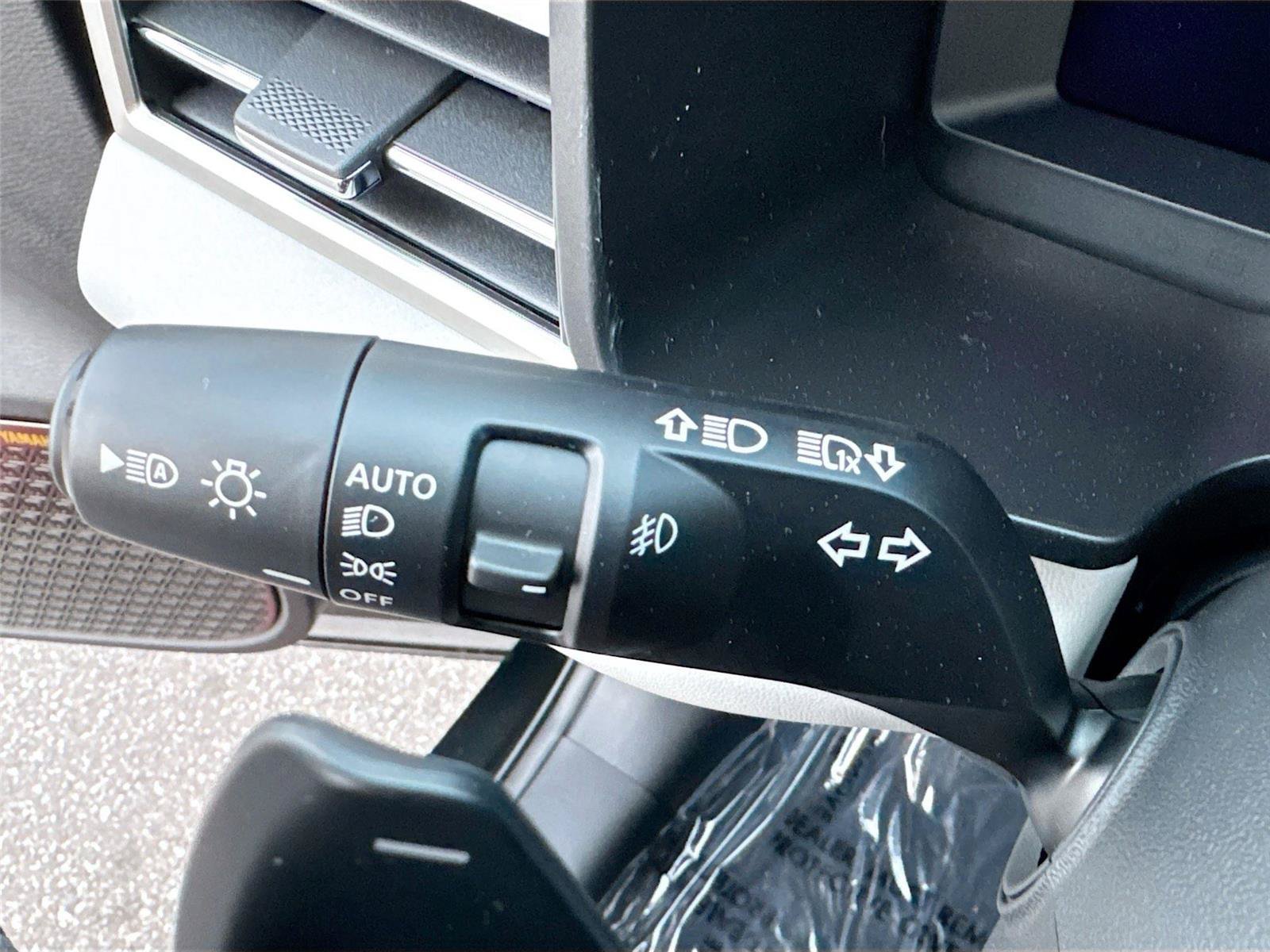 New 2026 Mitsubishi Outlander SE AWD/4WD image 10