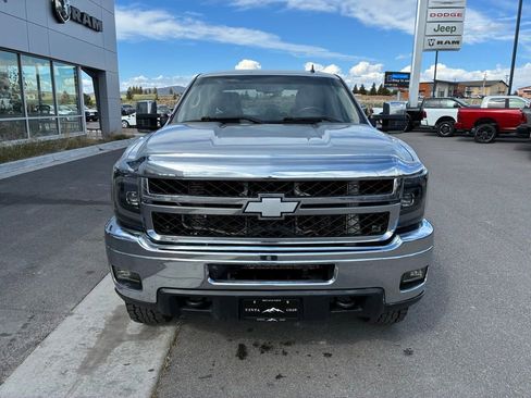Used 2014 Chevrolet Silverado 3500 LT w/ Interior Plus Package AWD/4WD image 10