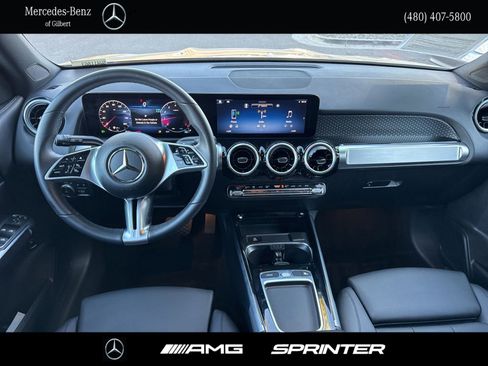 Certified 2025 Mercedes-Benz GLB 250 image 20