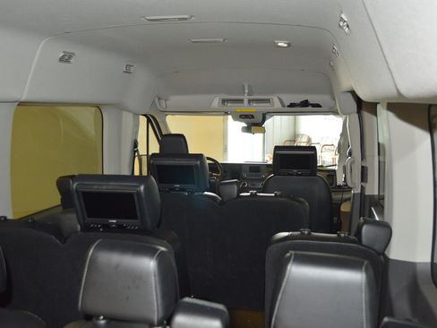 Used 2025 Ford Transit 350 XL RWD image 15