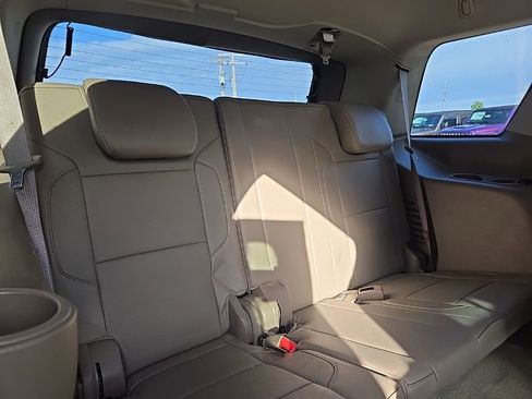 Used 2016 Chevrolet Tahoe LTZ AWD/4WD image 90